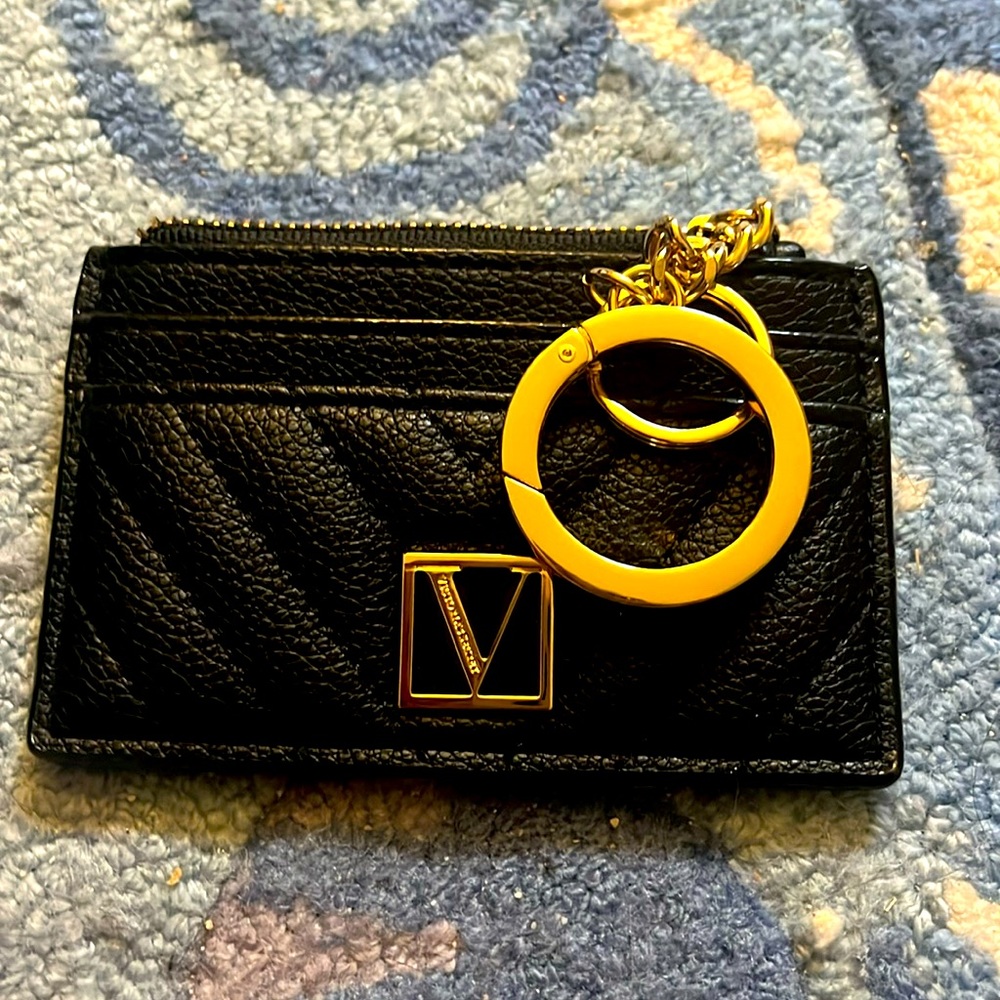NWOT! Women’s Victoria Secret Black Card Holder with keychain